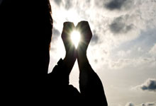 3老将留俩，王大雷回应落选国足:点名刘殿座