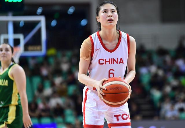 包含澳大利亚女篮联赛季后赛，墨尔本风暴获胜的词条