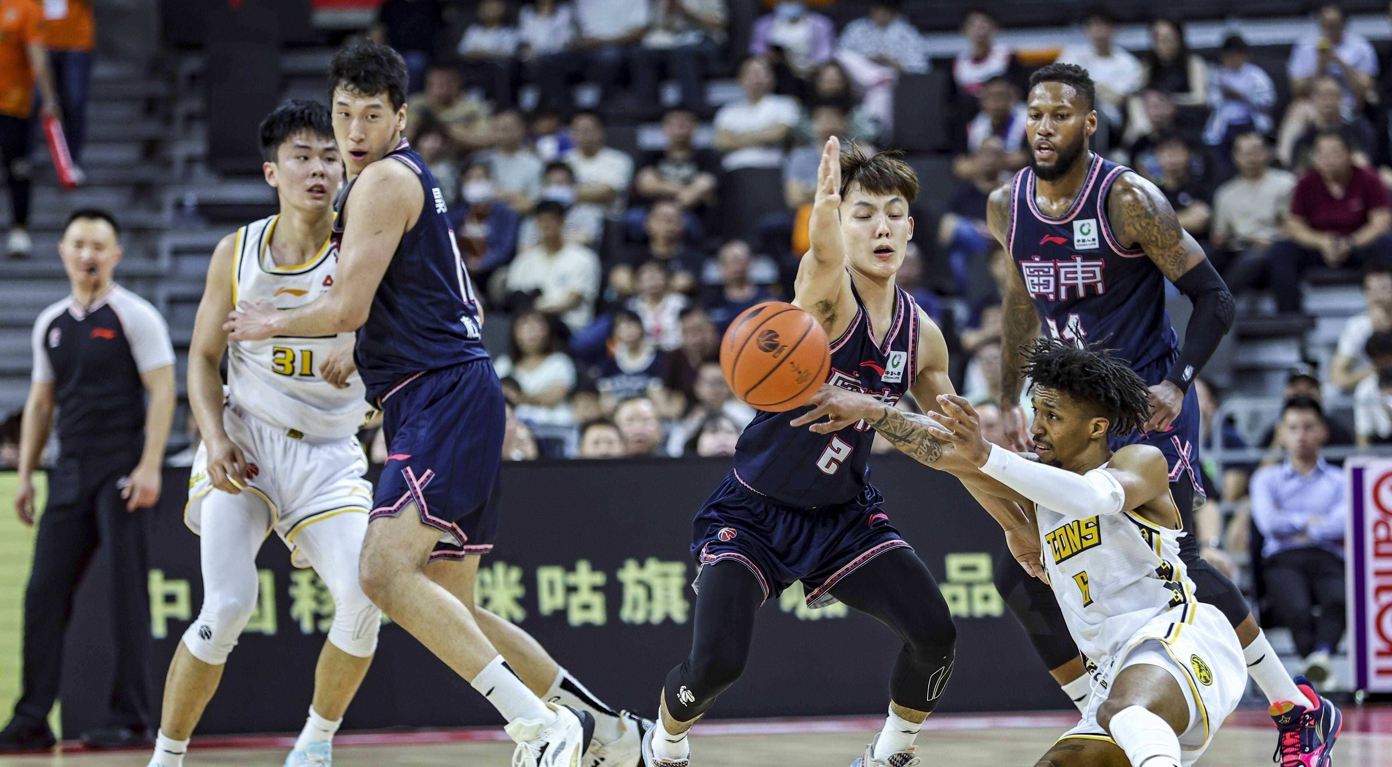 中国男篮结束NBA夏联征程三场比赛输了104分