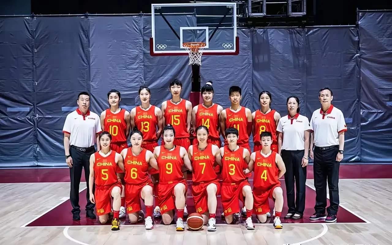 连战日本和澳大利亚中国女篮备战亚洲杯迎劲敌