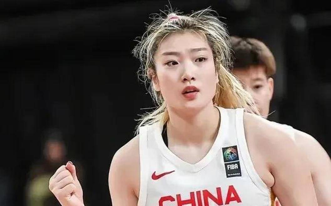 中国女篮在本场比赛暴露出组织问题和罚球问题的简单介绍