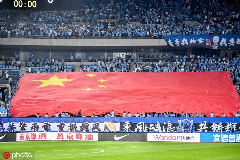 大连一方难觅胜绩，保级艰难任务令人忧心